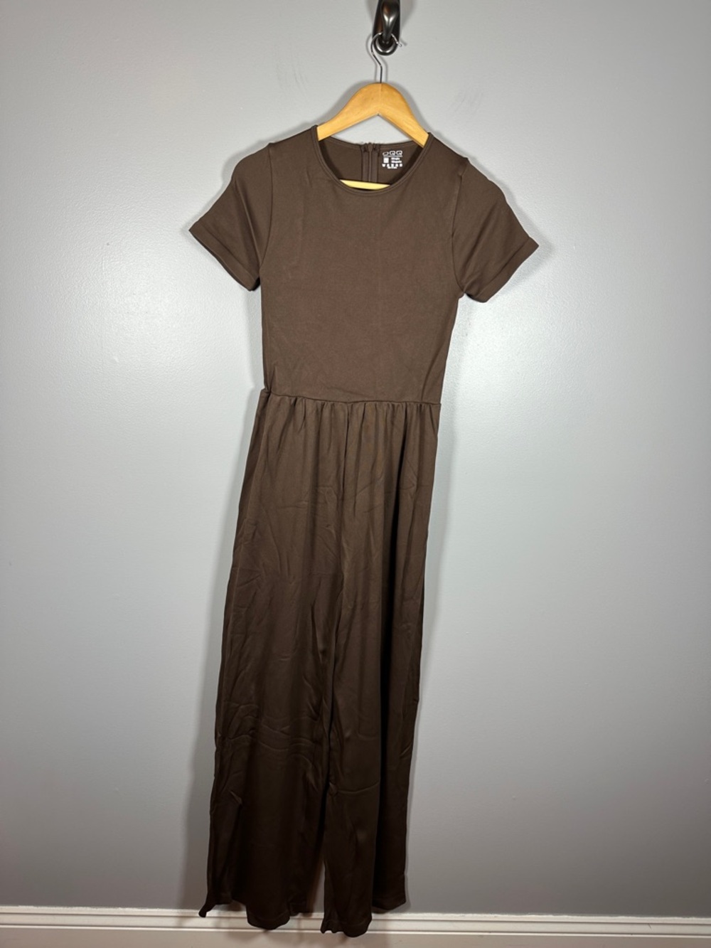 OQQ Short Sleeve Wide Leg Ribbed Jumpsuit Brown Large NWOT